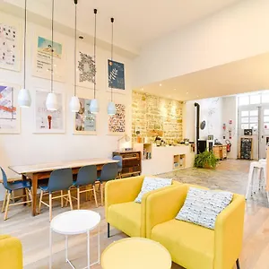 Slo Saxe Hostel